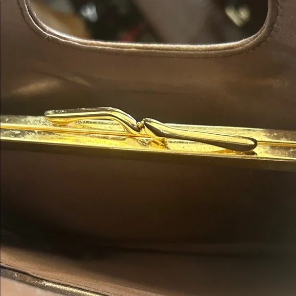 La Regale Metallic Brown  Leather Women's Bag - Picture 6 of 9